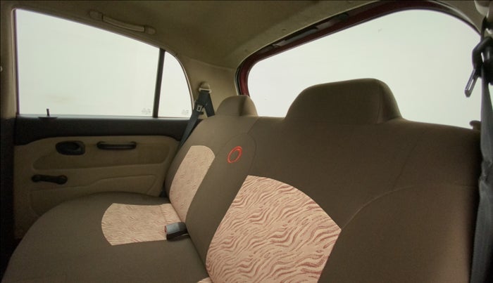 2010 Hyundai Santro Xing GLS, Petrol, Manual, 64,852 km, Right Side Rear Door Cabin