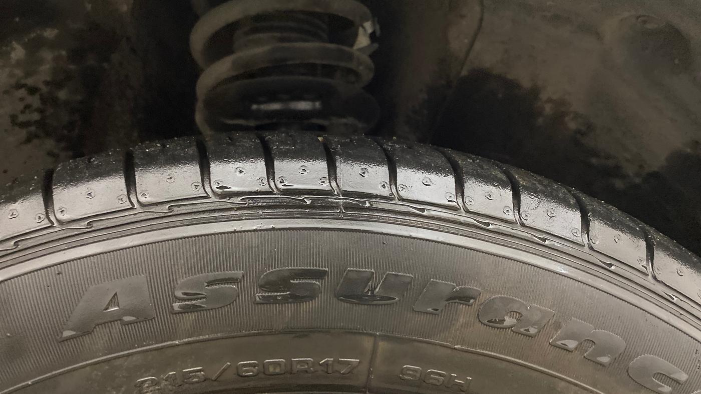 2019 MG HECTOR SHARP 1.5 DCT PETROL, Petrol, Automatic, 22,402 km, Right Front Tyre Tread