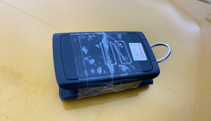 2020 Renault TRIBER RXZ, Petrol, Manual, 34,850 km, Key Close Up