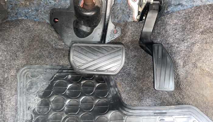 2015 Maruti Celerio VXI AMT, Petrol, Automatic, 51,906 km, Pedals