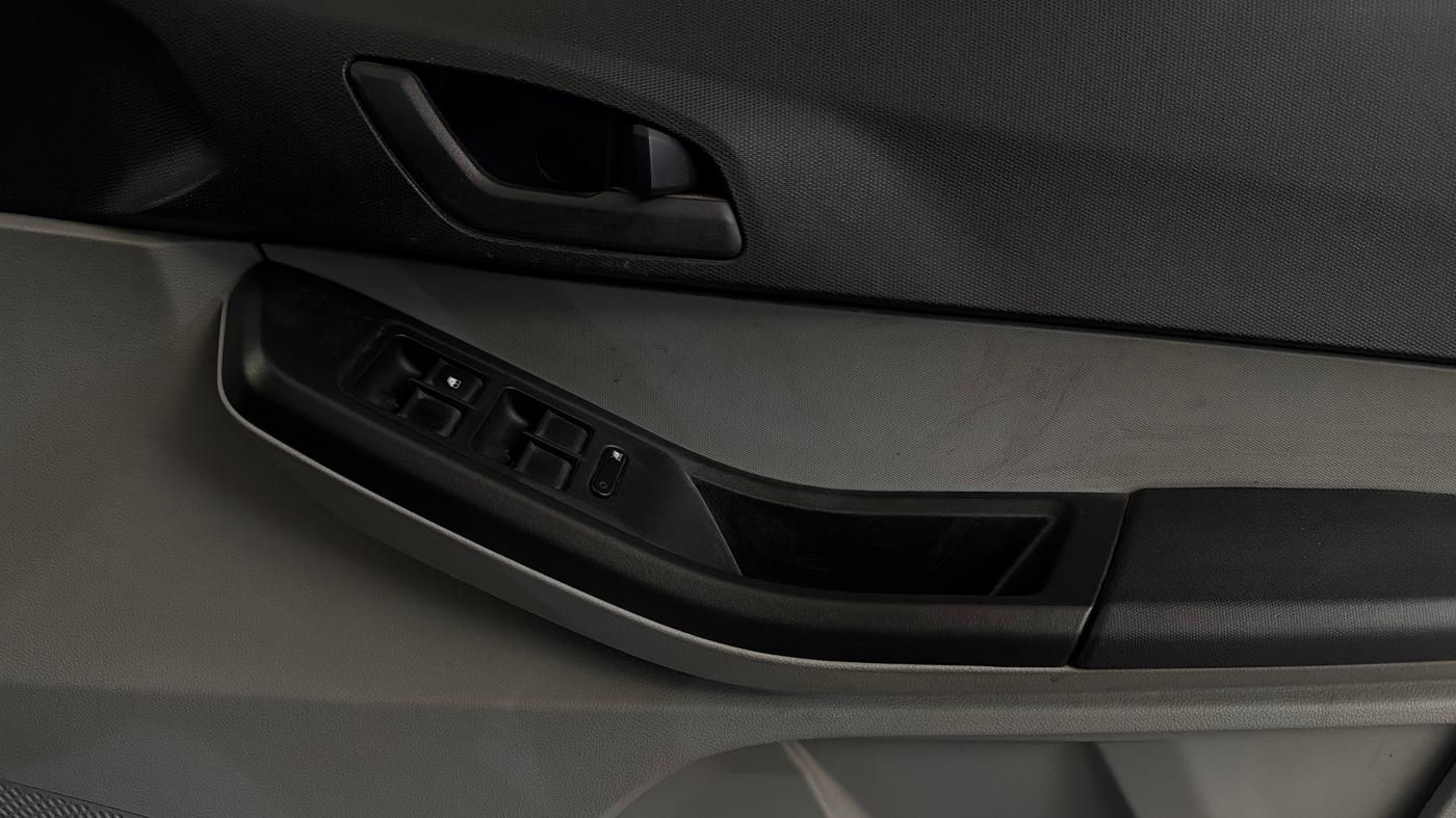 2023 Tata Tiago XT CNG, CNG, Manual, 40,825 km, Driver Side Door Panels Control
