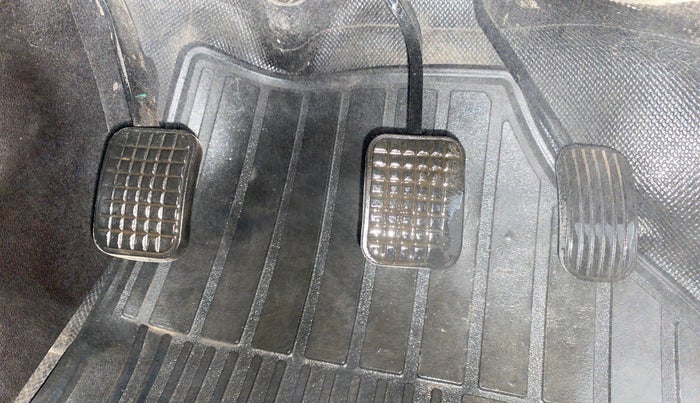 2014 Tata Zest XMS PETROL, Petrol, Manual, 61,924 km, Pedals