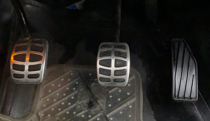 2019 Maruti Baleno ZETA PETROL 1.2, Petrol, Manual, 25,626 km, Pedals