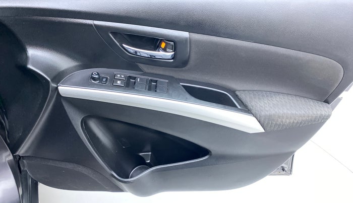 2017 Maruti S Cross ZETA 1.3, Diesel, Manual, 43,830 km, Driver Side Door Panels Control
