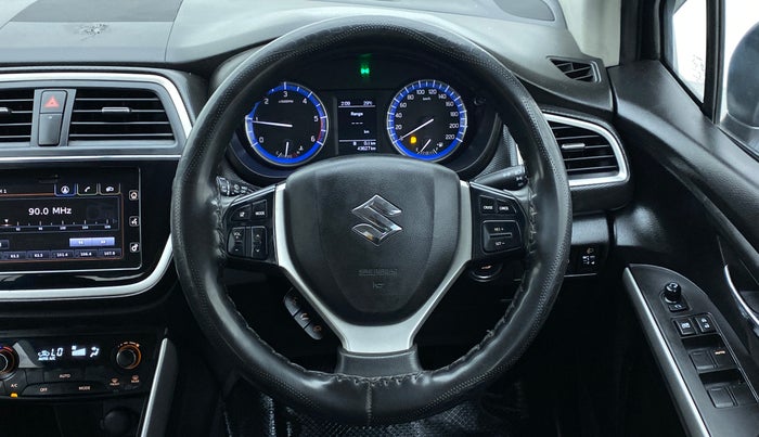2017 Maruti S Cross ZETA 1.3, Diesel, Manual, 43,830 km, Steering Wheel Close Up