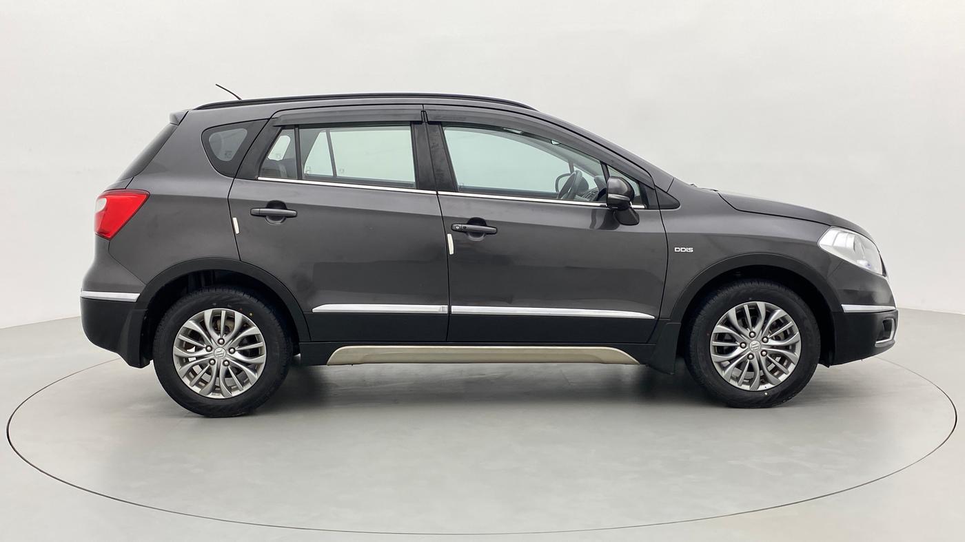 2017 Maruti S Cross ZETA 1.3, Diesel, Manual, 43,830 km, Right Side