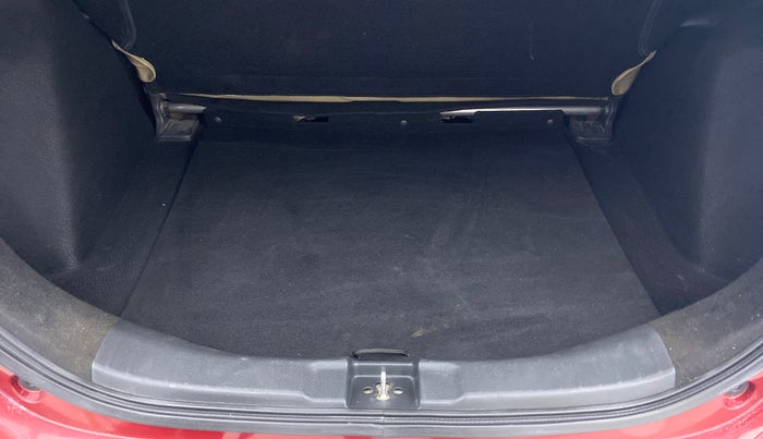 2019 Honda Jazz 1.2 VX AT, Petrol, Automatic, 7,549 km, Boot Inside