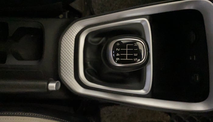 2023 KIA SONET HTX 1.0 IMT, Petrol, Manual, 7,511 km, Gear Lever