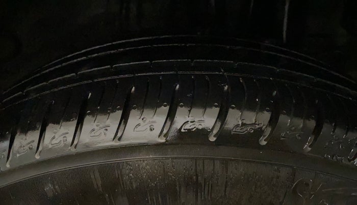 2023 KIA SONET HTX 1.0 IMT, Petrol, Manual, 7,511 km, Left Rear Tyre Tread