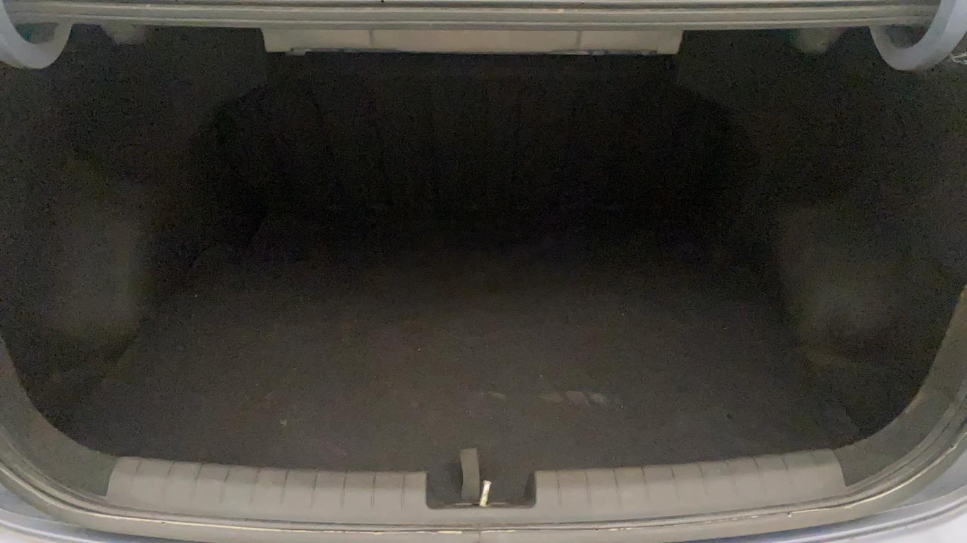 2014 Hyundai Xcent S (O) 1.2, Petrol, Manual, 9,021 km, Boot Inside