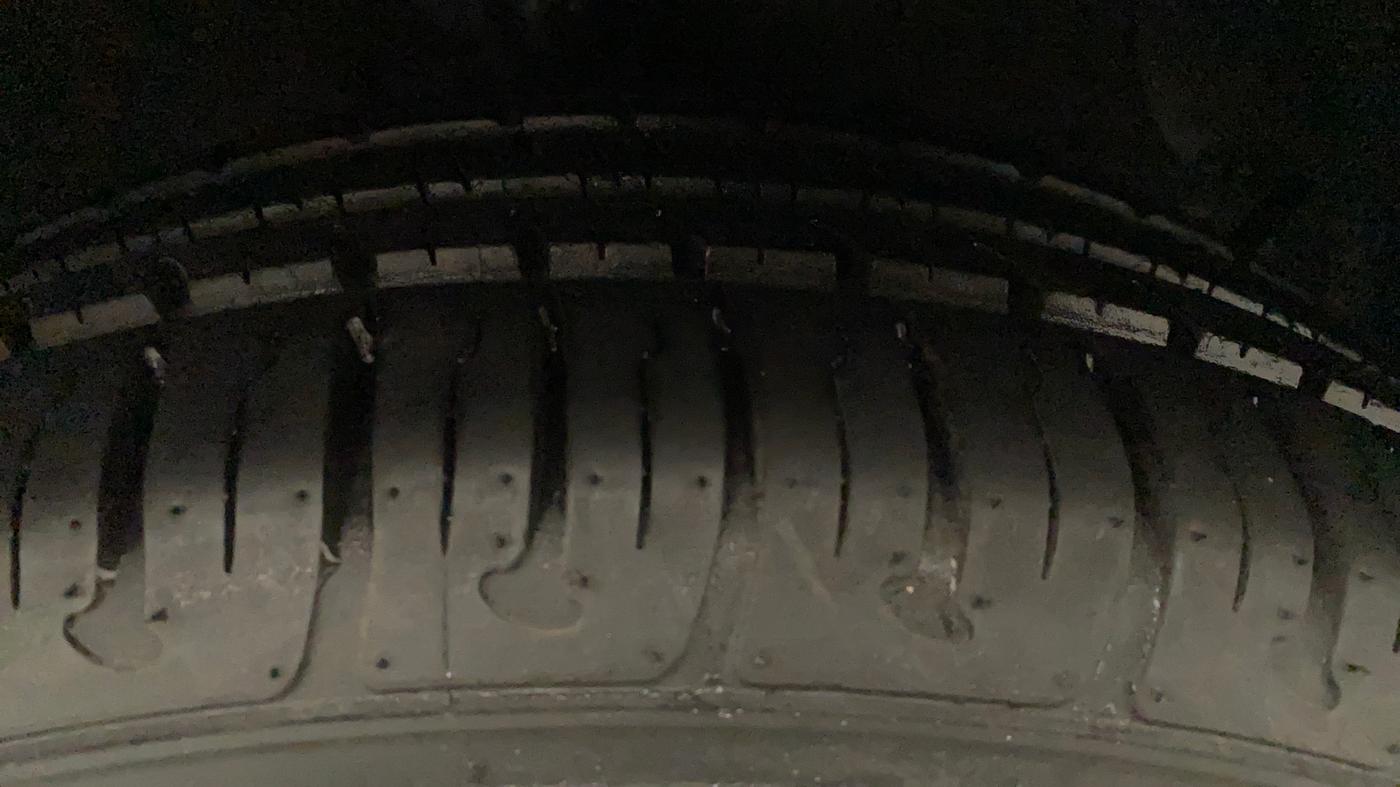 2014 Hyundai Xcent S (O) 1.2, Petrol, Manual, 9,021 km, Right Front Tyre Tread