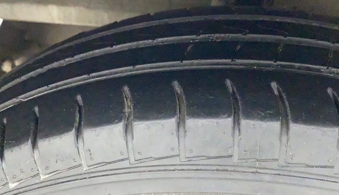 2020 Hyundai NEW SANTRO ERA EXECUTIVE, Petrol, Manual, 39,729 km, Right Rear Tyre Tread