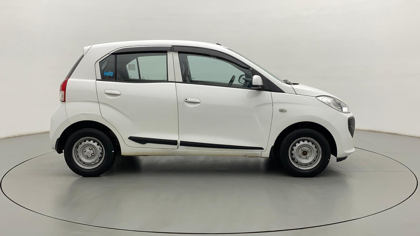 2020 Hyundai NEW SANTRO ERA EXECUTIVE, Petrol, Manual, 39,729 km, Right Side View