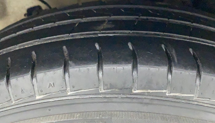 2020 Hyundai NEW SANTRO ERA EXECUTIVE, Petrol, Manual, 39,729 km, Left Rear Tyre Tread