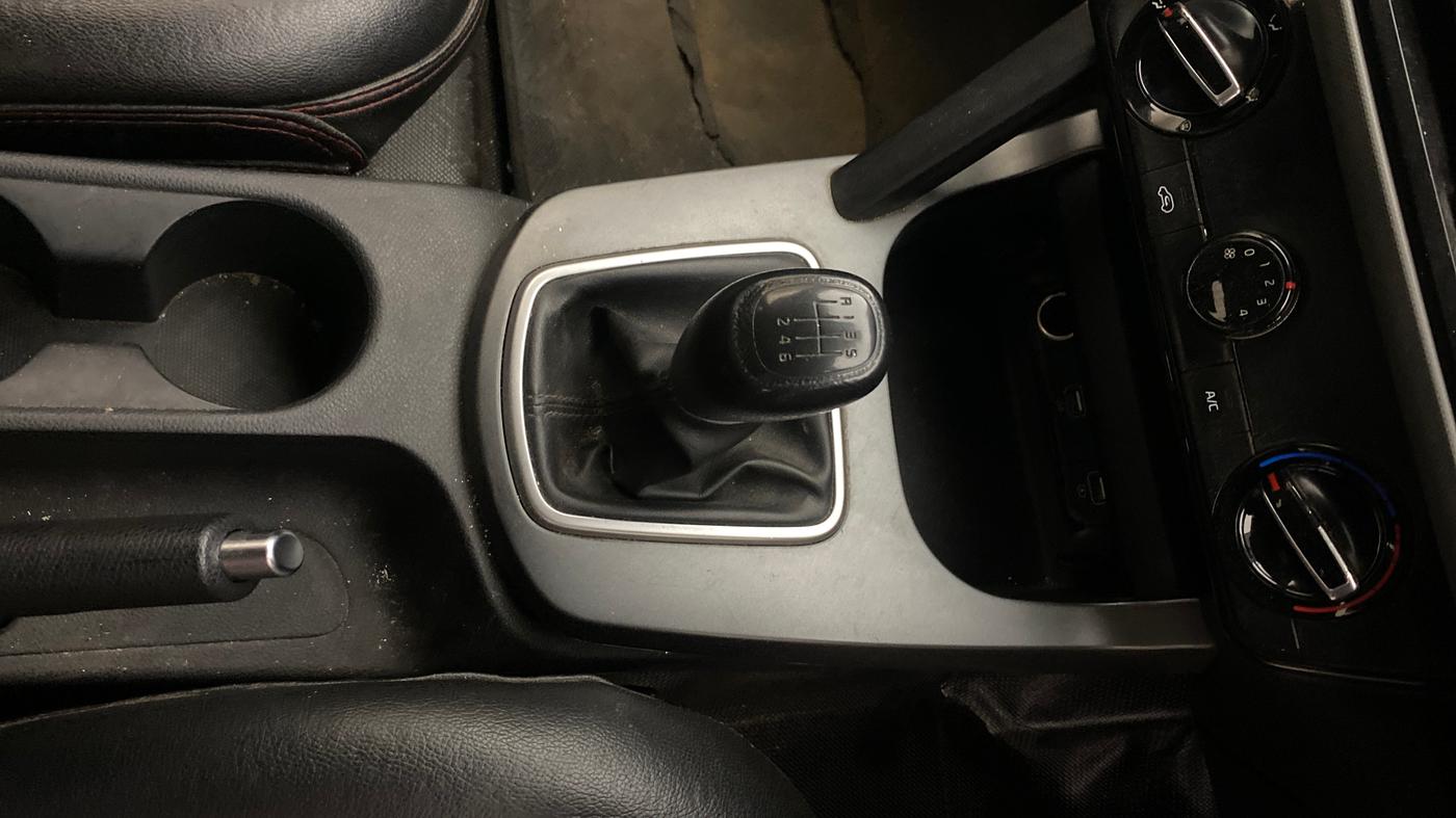 2021 KIA SELTOS HTK 1.5 PETROL, Petrol, Manual, 79,687 km, Gear Lever