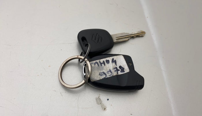 2015 Maruti Wagon R 1.0 LXI CNG, CNG, Manual, 95,668 km, Key Close Up