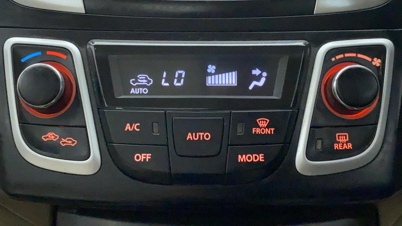 2015 Maruti Ciaz ZDI, Diesel, Manual, 56,026 km, Automatic Climate Control