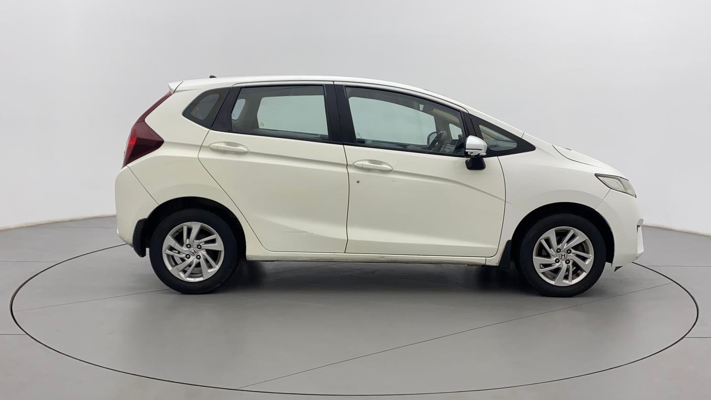 2016 Honda Jazz 1.2L I-VTEC V, Petrol, Manual, 1,22,231 km, Right Side View