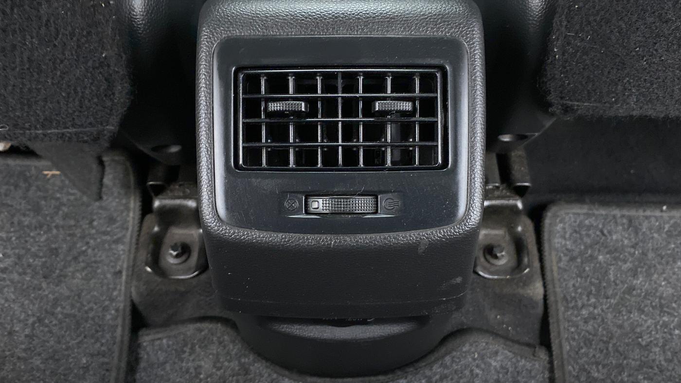 2017 Hyundai Grand i10 SPORTZ (O) 1.2 AT VTVT, Petrol, Automatic, 22,218 km, Rear AC Vents