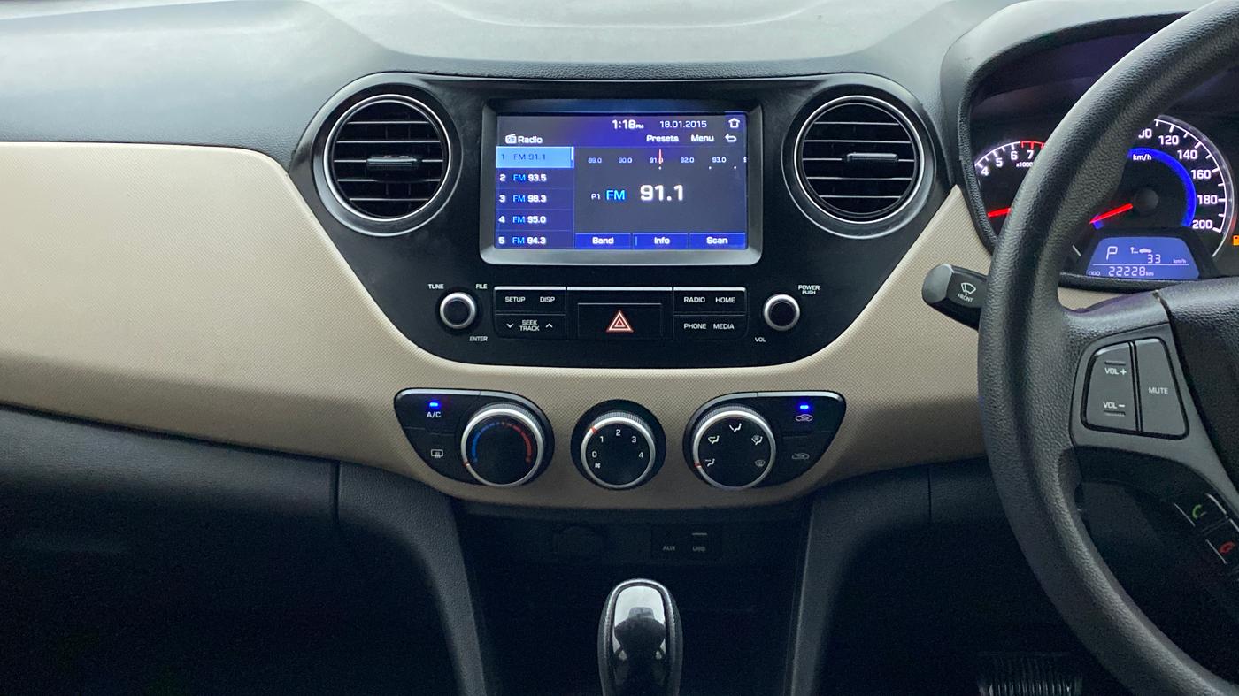 2017 Hyundai Grand i10 SPORTZ (O) 1.2 AT VTVT, Petrol, Automatic, 22,218 km, Air Conditioner