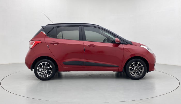 2017 Hyundai Grand i10 SPORTZ (O) 1.2 AT VTVT, Petrol, Automatic, 22,218 km, Right Side