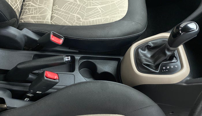 2017 Hyundai Grand i10 SPORTZ (O) 1.2 AT VTVT, Petrol, Automatic, 22,218 km, Gear Lever