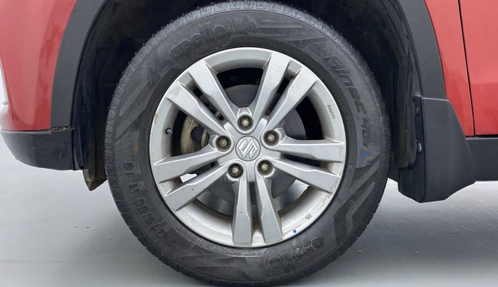 2016 Maruti Vitara Brezza ZDI PLUS DUAL TONE, Diesel, Manual, 55,228 km, Left Front Wheel