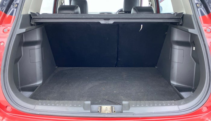 2016 Maruti Vitara Brezza ZDI PLUS DUAL TONE, Diesel, Manual, 55,228 km, Boot Inside