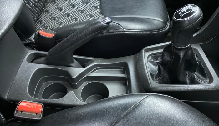 2016 Maruti Vitara Brezza ZDI PLUS DUAL TONE, Diesel, Manual, 55,228 km, Gear Lever