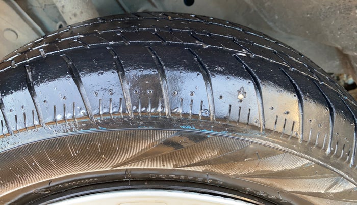 2021 Honda Amaze 1.2L I-VTEC S, Petrol, Manual, 19,610 km, Left Front Tyre Tread