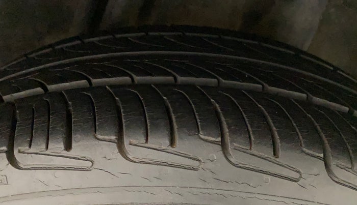 2012 Honda Jazz 1.2L I-VTEC X, Petrol, Manual, 63,326 km, Left Rear Tyre Tread