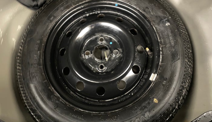 2017 Maruti Swift VXI O, Petrol, Manual, 84,716 km, Spare Tyre