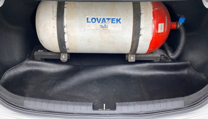 2019 Hyundai Xcent S 1.2, CNG, Manual, 84,966 km, Boot Inside