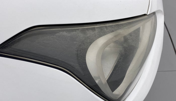 2019 Hyundai Xcent S 1.2, CNG, Manual, 84,966 km, Right headlight - Minor scratches