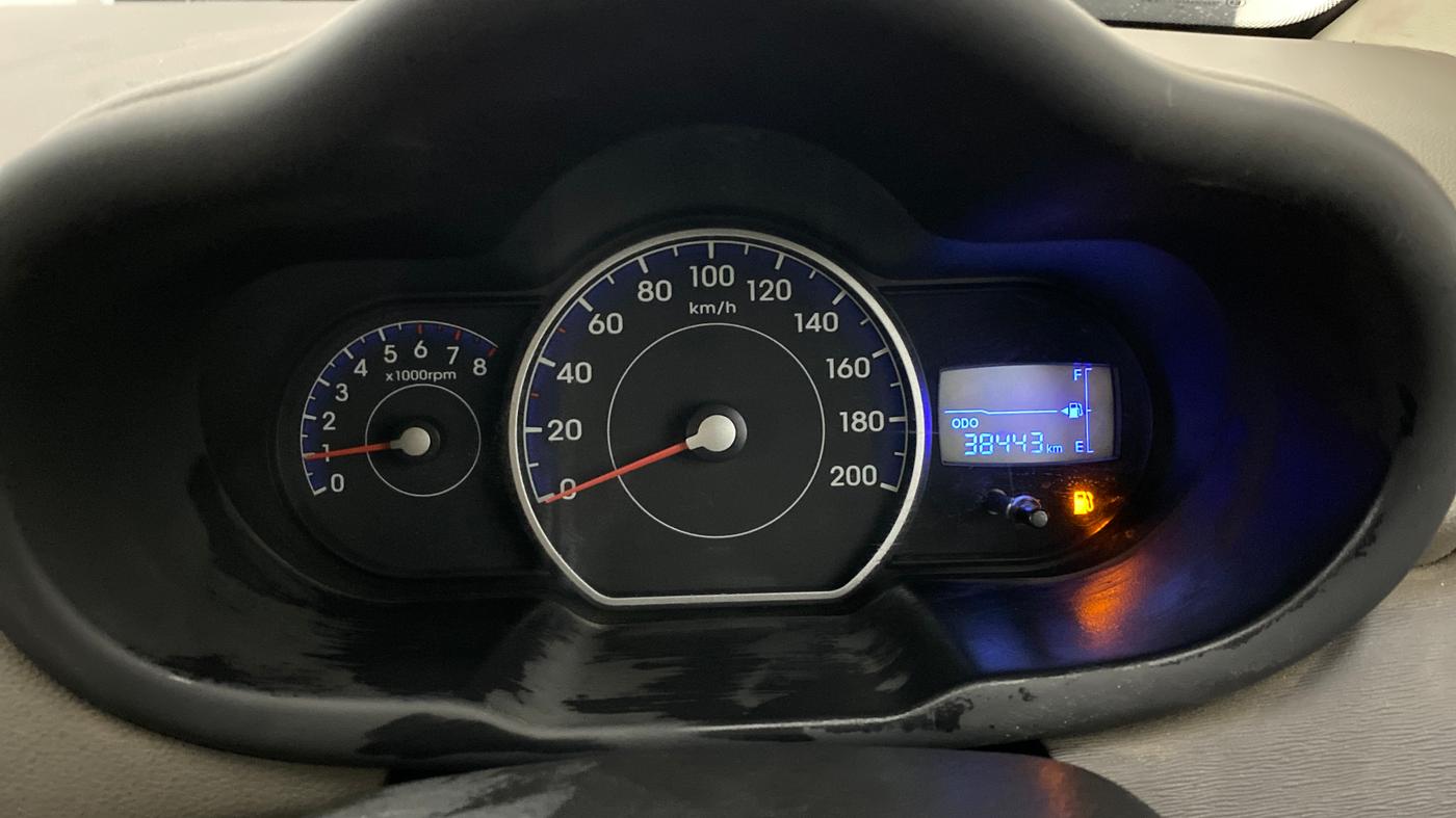 2014 Hyundai i10 SPORTZ 1.1, Petrol, Manual, 38,443 km, Odometer Image