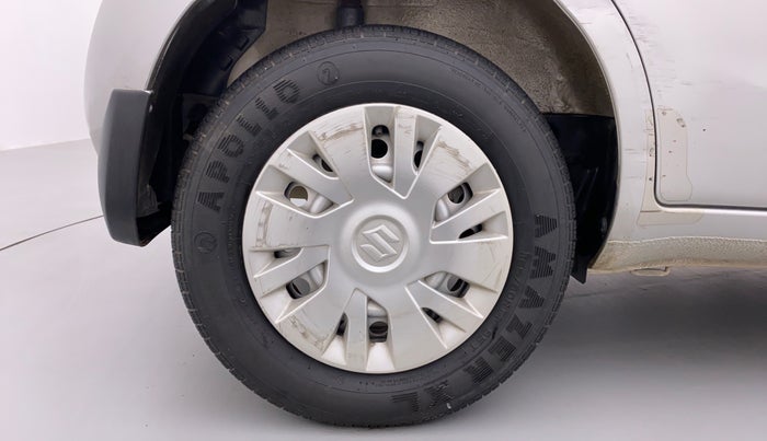 2014 Maruti Ritz LXI, Petrol, Manual, 58,205 km, Right Rear Wheel