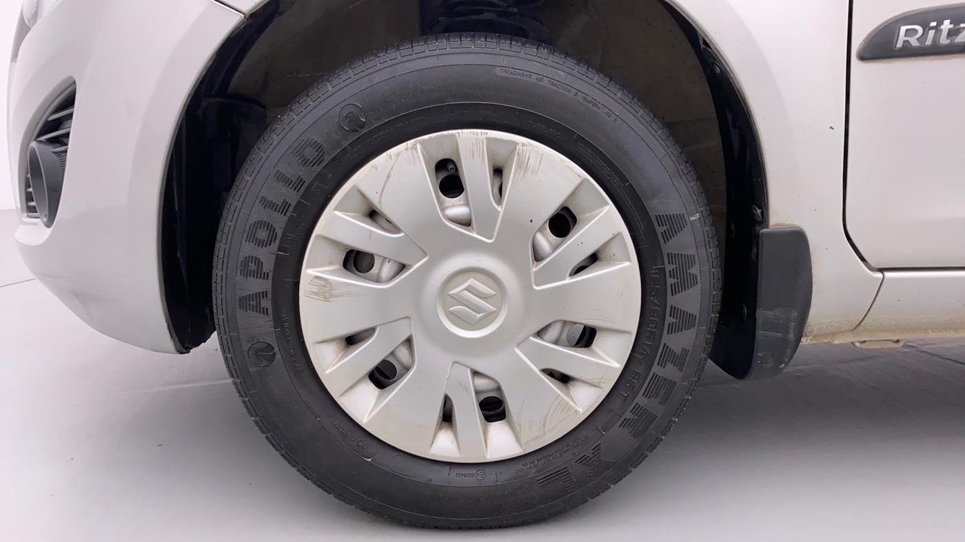 2014 Maruti Ritz LXI, Petrol, Manual, 58,205 km, Left Front Wheel