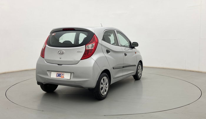 2018 Hyundai Eon MAGNA +, Petrol, Manual, 49,315 km, Right Back Diagonal