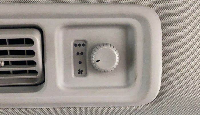 2019 Maruti XL6 ALPHA MT, Petrol, Manual, 16,131 km, Rear AC Temperature Control