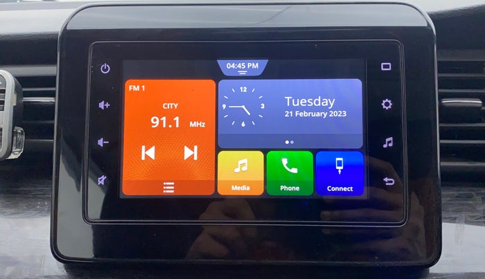 2019 Maruti XL6 ALPHA MT, Petrol, Manual, 16,131 km, Infotainment System