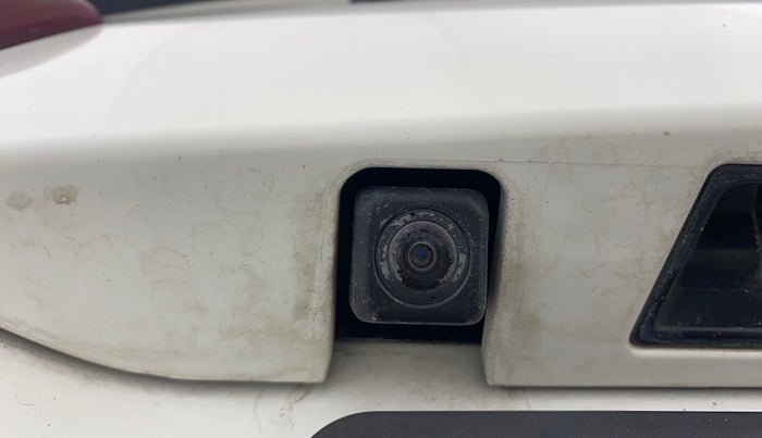 2022 Toyota Innova Crysta 2.7 VX 7 STR, Petrol, Manual, 70,083 km, Parking Camera