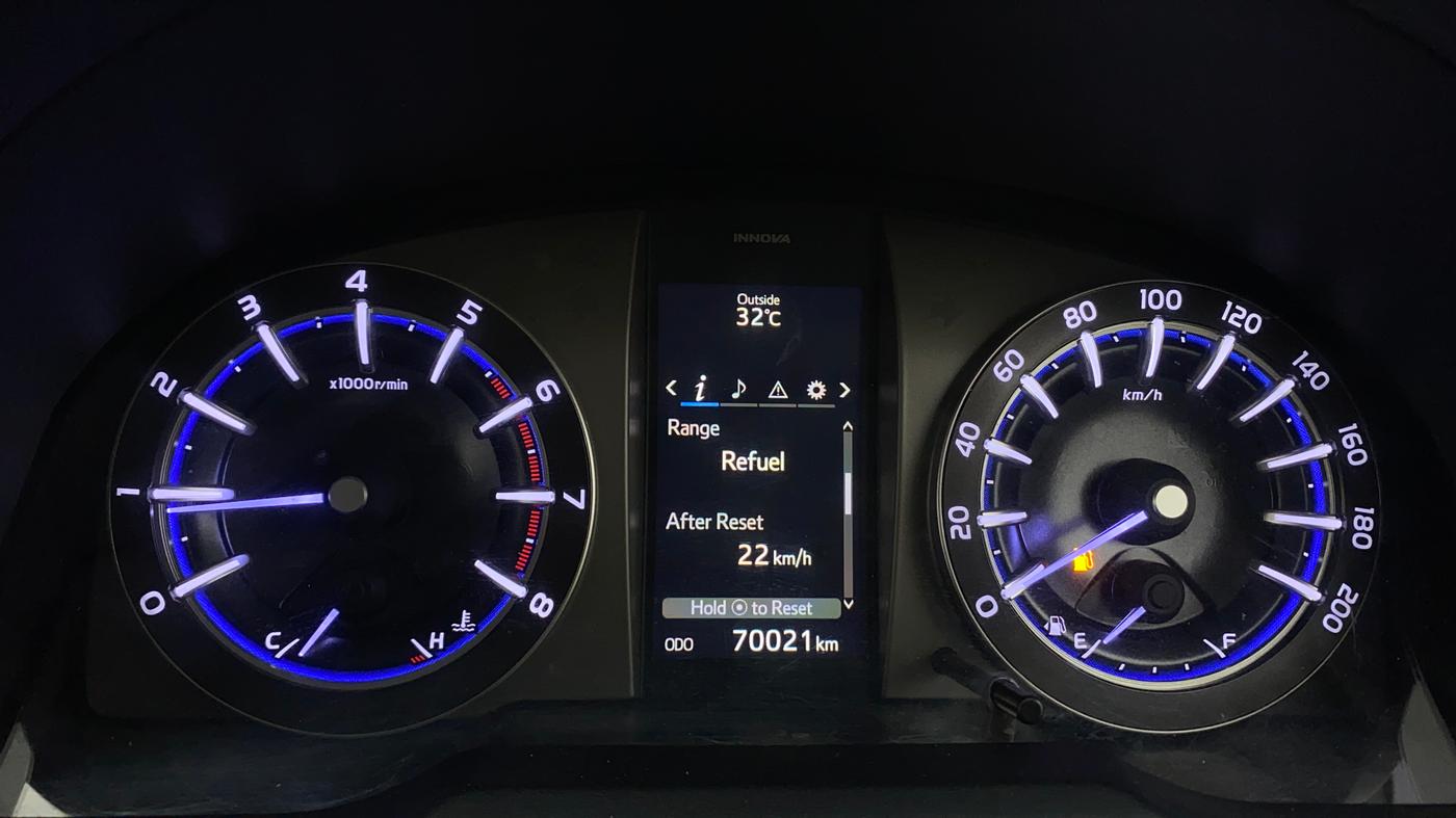 2022 Toyota Innova Crysta 2.7 VX 7 STR, Petrol, Manual, 70,083 km, Odometer Image