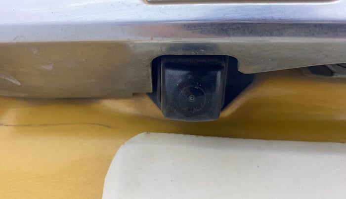 2016 Maruti Vitara Brezza ZDI PLUS, Diesel, Manual, 1,33,214 km, Parking Camera