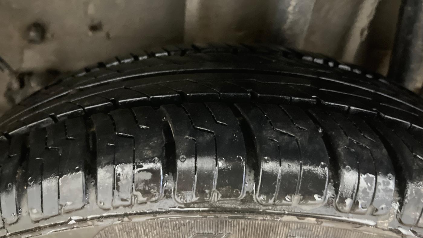 2019 Tata TIAGO NRG PETROL, Petrol, Manual, 69,680 km, Left Rear Tyre Tread