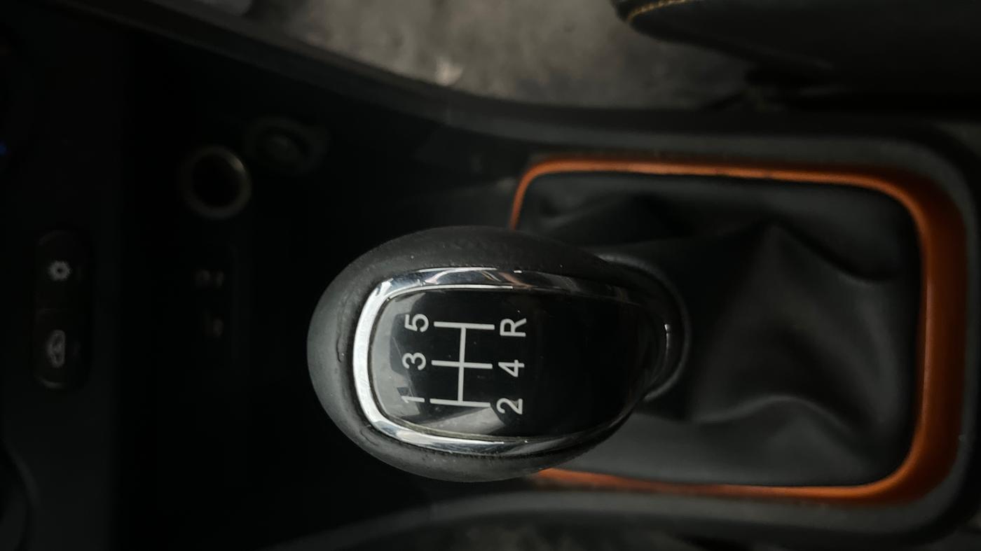 2019 Tata TIAGO NRG PETROL, Petrol, Manual, 69,680 km, Gear Lever