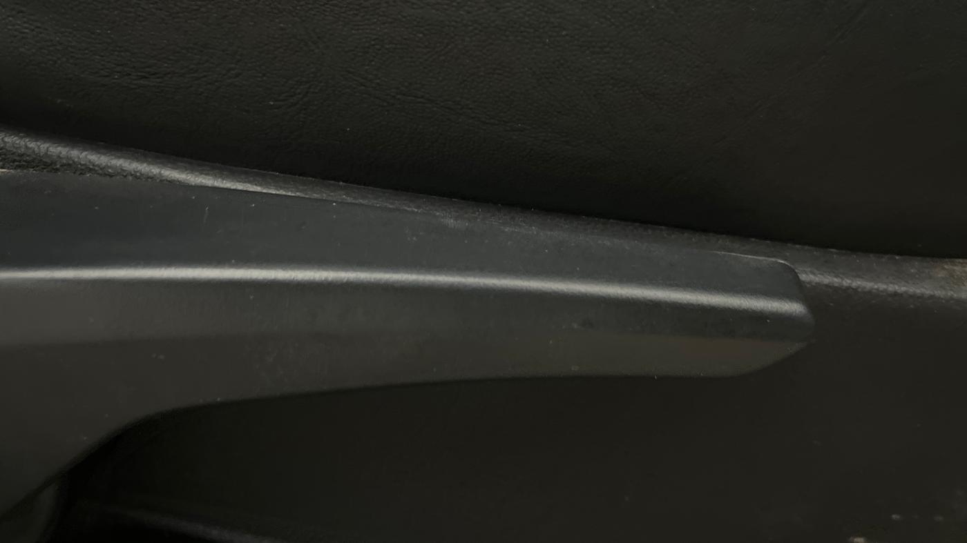 2019 Tata TIAGO NRG PETROL, Petrol, Manual, 69,680 km, Driver Side Adjustment Panel