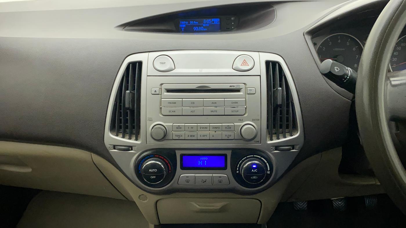 2011 Hyundai i20 MAGNA 1.2, Petrol, Manual, 77,038 km, Air Conditioner