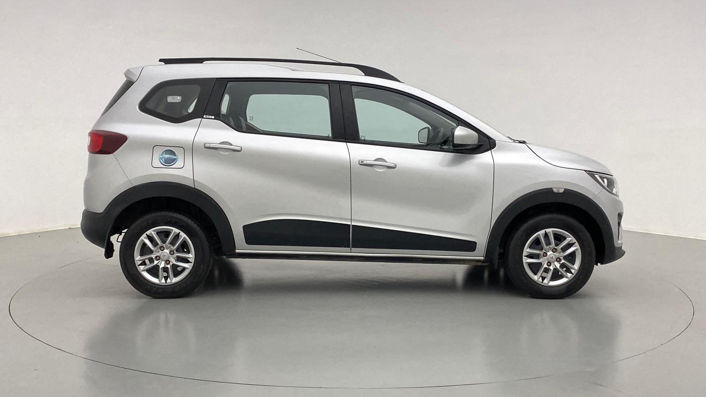 2020 Renault TRIBER 1.0 RXT, Petrol, Manual, 21,695 km, Right Side View