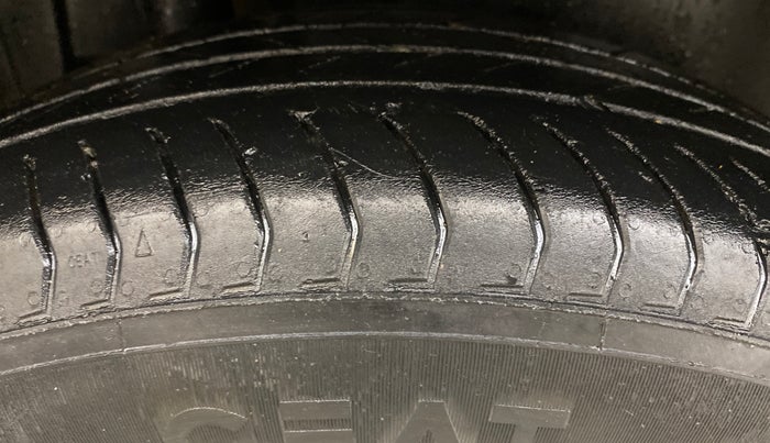 2022 Maruti Vitara Brezza VXI, Petrol, Manual, 42,153 km, Right Rear Tyre Tread