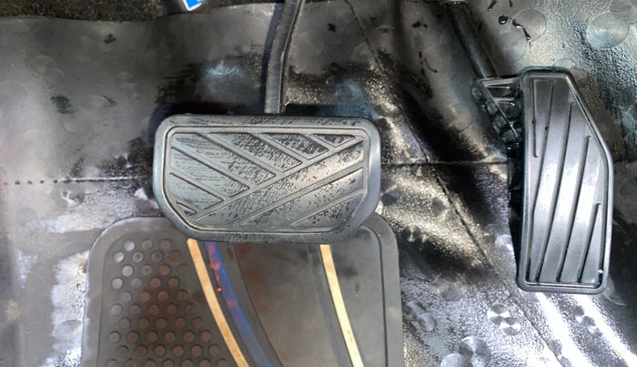 2021 Maruti Baleno ALPHA CVT PETROL 1.2, Petrol, Automatic, 31,958 km, Pedals